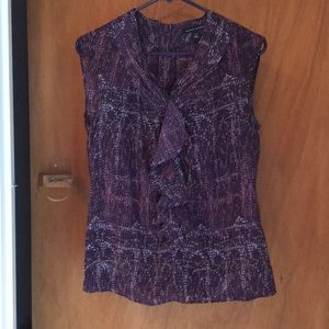 Women’s Sleeveless Shirt
